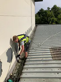 Blackburn Industrial Roofing gutter cleaning